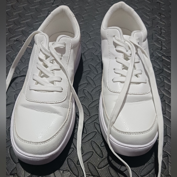 Men White canvas sneakers - Picture 3 of 12